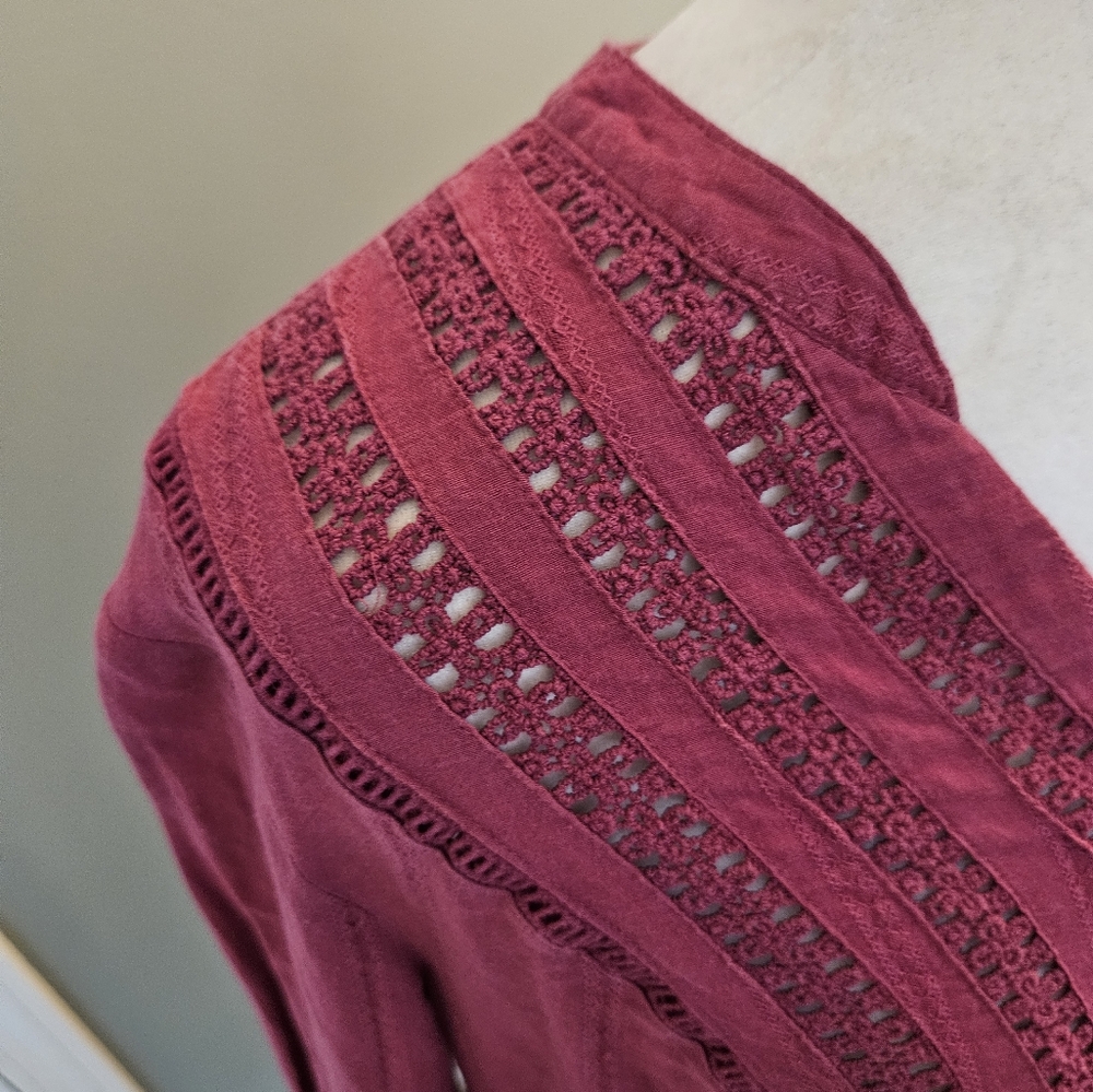 Free People Deep Pink V-Neck Eyelet Blouse Women's Size Small S - Picture 13 of 16